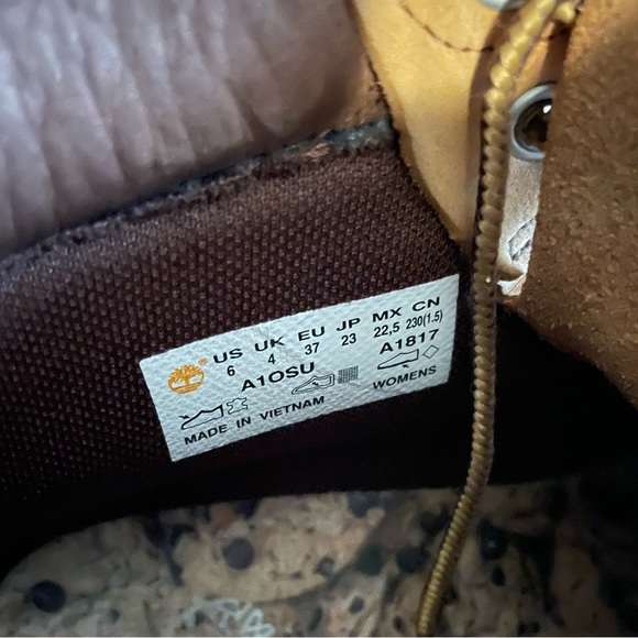 Cookie Edition Timberlands - Picture 2 of 6